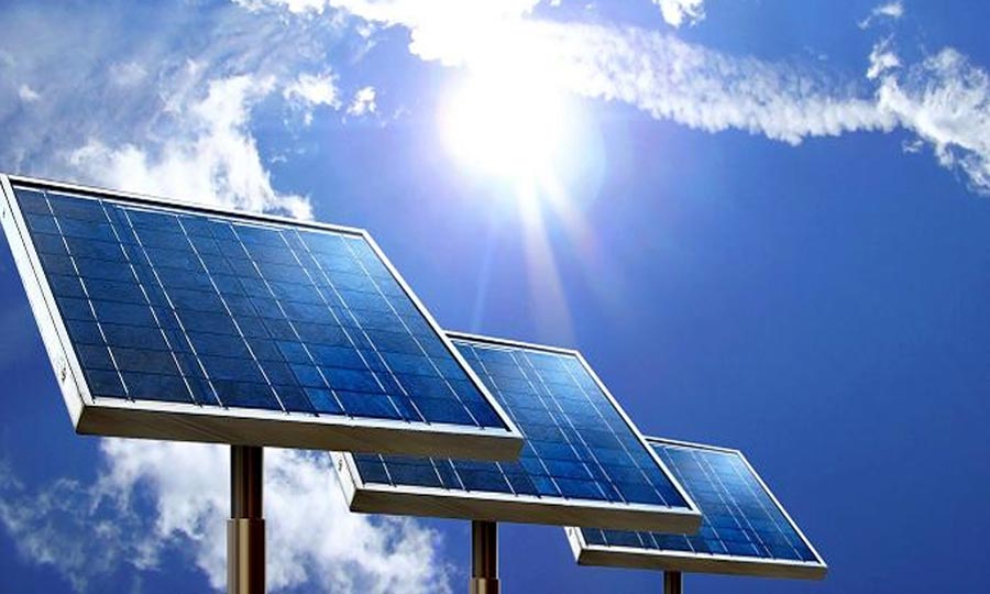 Energies renouvelables:  Des jeunes guinéens conçoivent des panneaux solaires