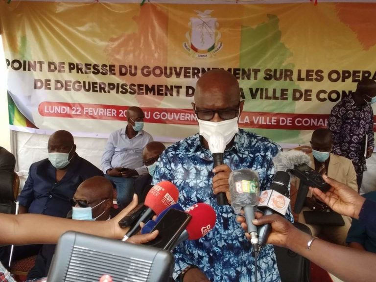 Déguerpissement à Conakry : les précisions du ministre Dr Ibrahima Kourouma