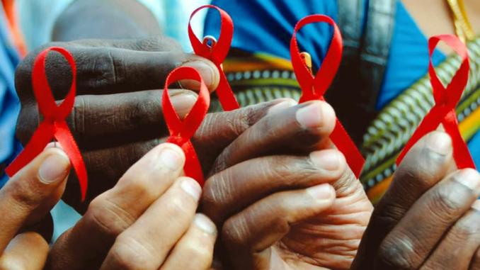 L’ONUSIDA avertit que des millions de personnes mourront à cause du sida si on ne s’attaque pas aux inégalités